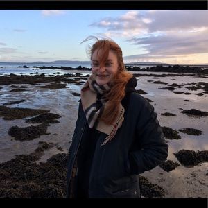 Meet your Posher, Hayley